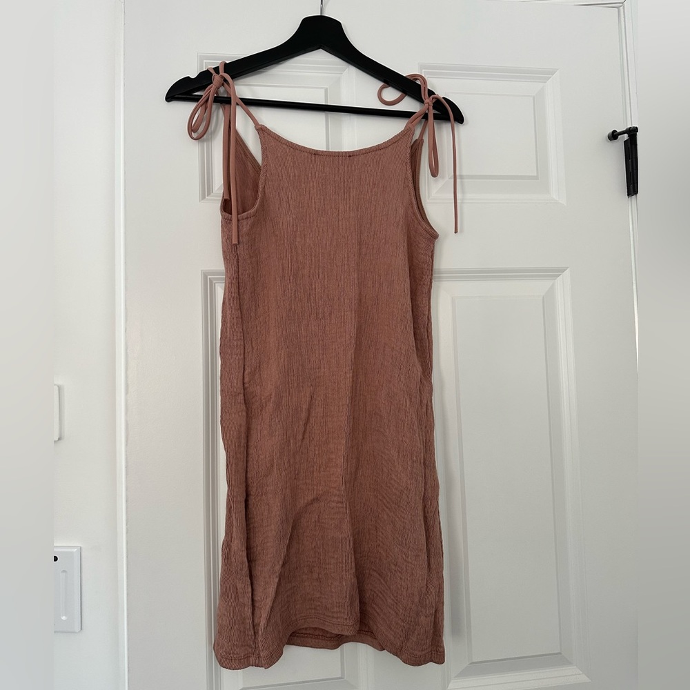 Dress - Picture 3 of 5